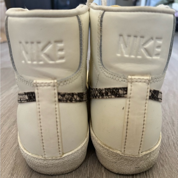 Women's Blazer Mid '77 Snakeskin - Picture 5 of 5